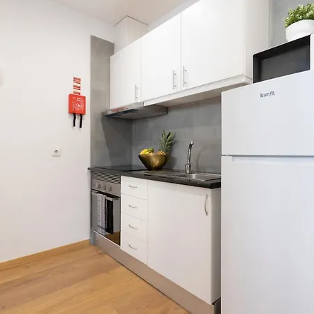 Enchanting Unique Flat - Ace Location Apartment *
