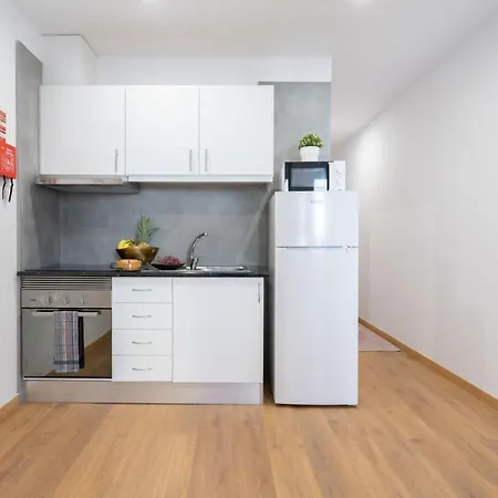 Enchanting Unique Flat - Ace Location * Porto