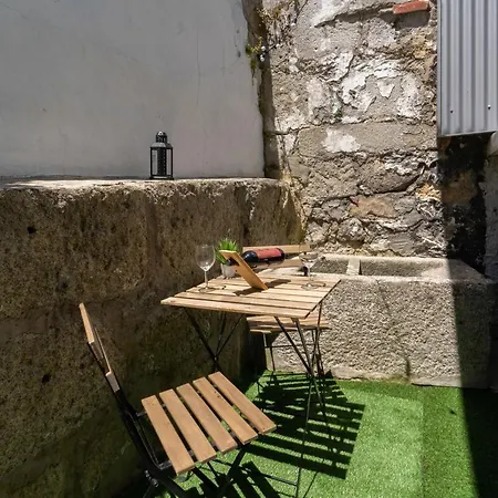 Enchanting Unique Flat - Ace Location Porto